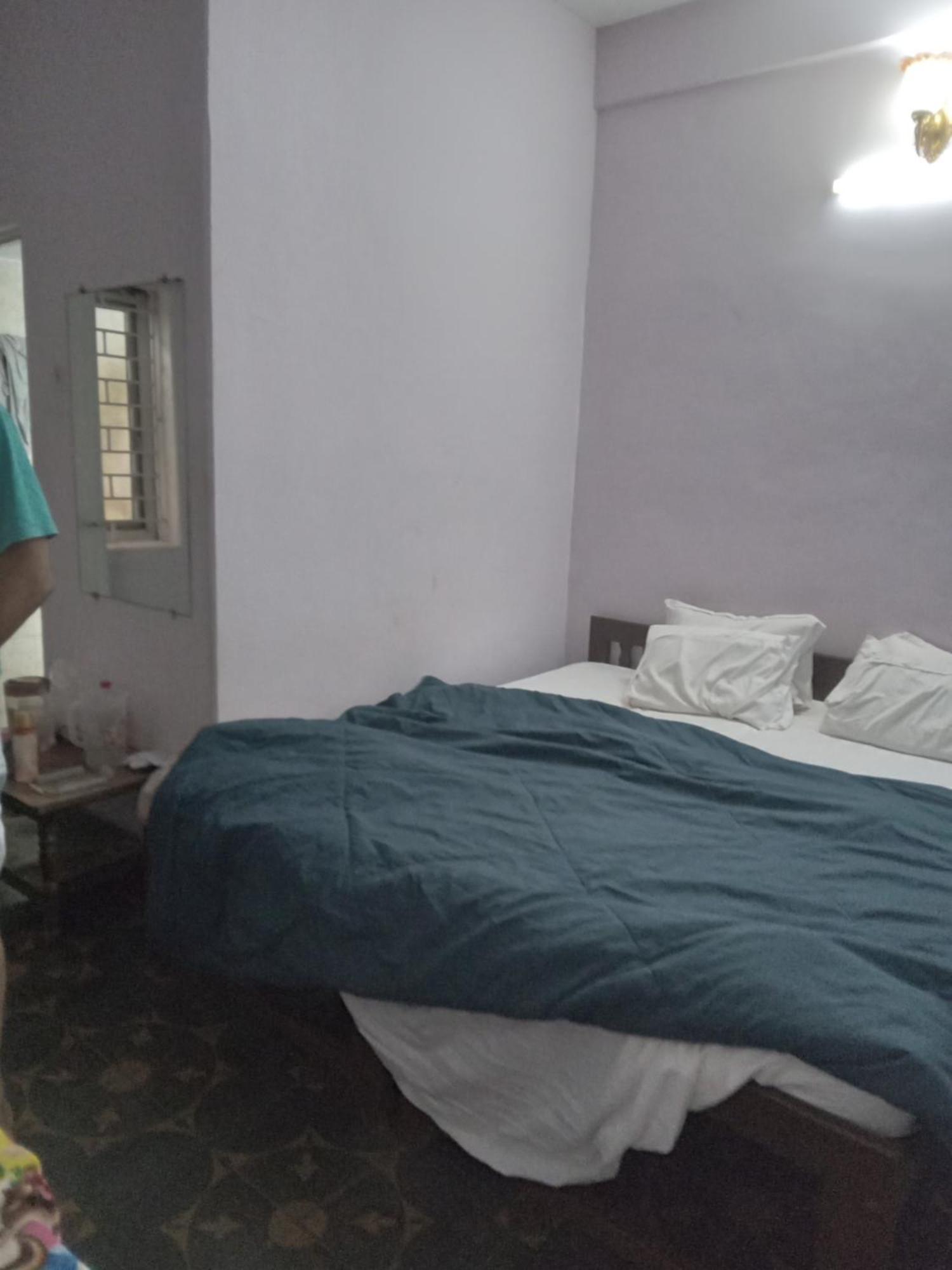Kapil Traders Bed & Breakfast New Delhi Exterior photo